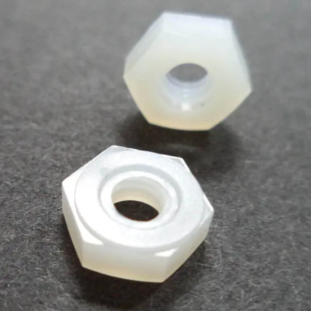 0400632Hn — 6-32 Nylon-Insert Hex Nut (6-Pack) 1
