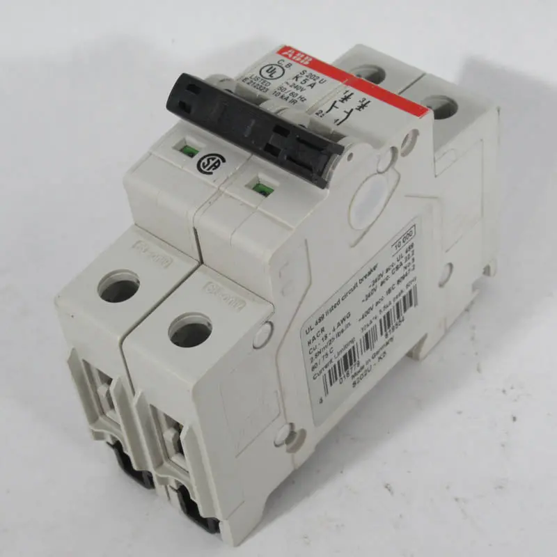 2-Pole Circuit Breaker – 5 A, 480 Vac, Thermal-Magnetic Trip (S202U-K5A) 1