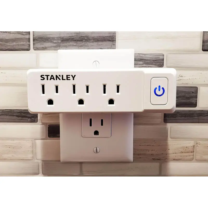 58112 – Illuminated 3-Outlet Wall Tap: 15A, 125V, 1875W With Lighted Switch 2
