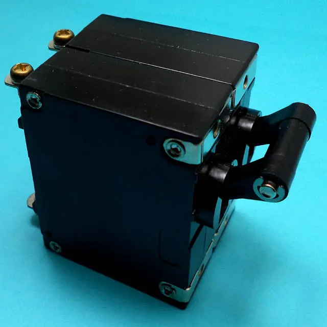 Bab2220314U – 20A 250Vac Toggle Circuit Breaker, 2-Pole, Black Chassis Mount, 34×15Mm 1