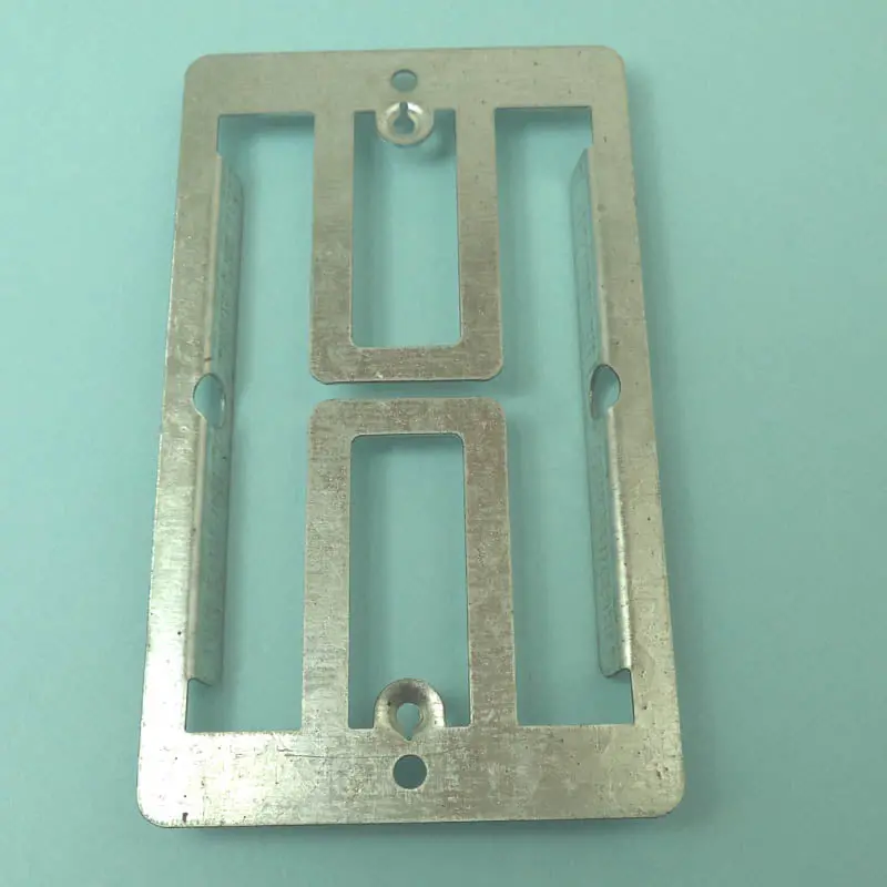 Metal Mounting Bracket Kit – Universal Backbox Support Without Hardware (10 Per Pack) 1